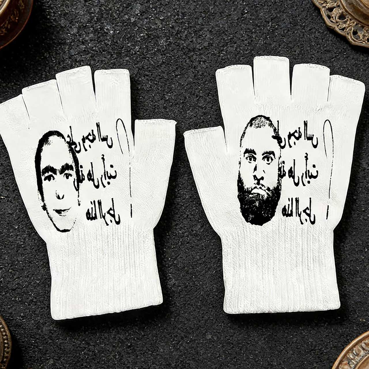 ถุงมือไร้นิ้วลายพิมพ์ย้อนยุค Y - Knit Glove Touch Screen บทวิจารณ์และราคา