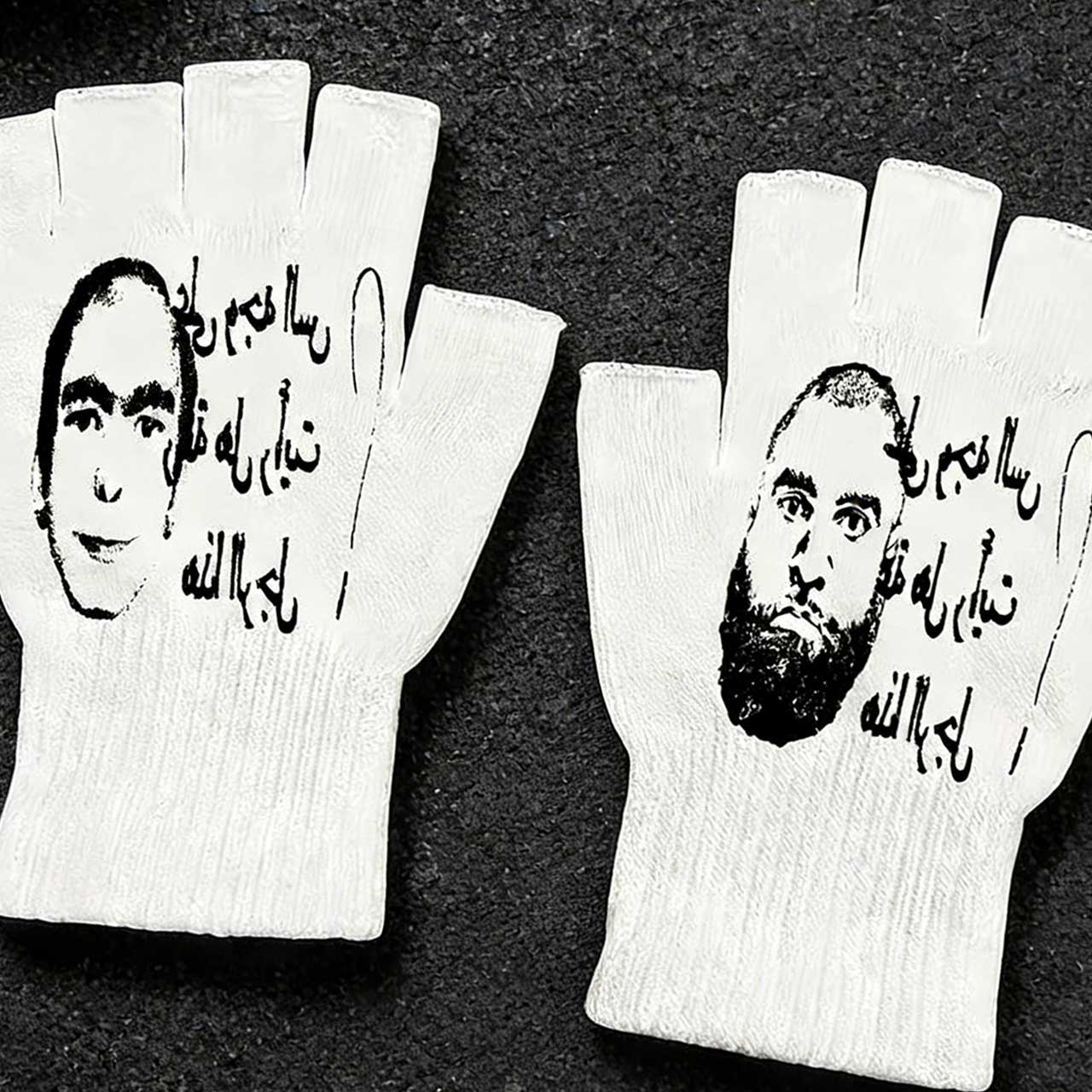 ถุงมือไร้นิ้วลายพิมพ์ย้อนยุค Y - Knit Glove Touch Screen บทวิจารณ์และราคา